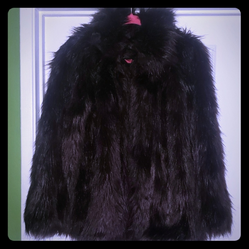 Cropped dark brown faux fur jacket